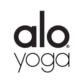 alo yoga logo